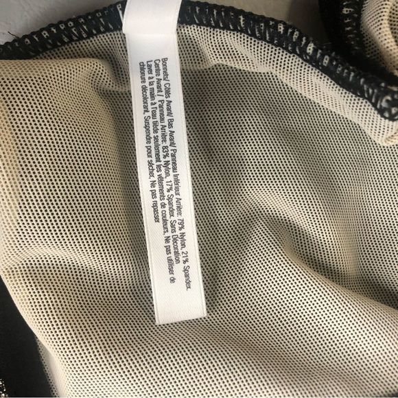 Le Mystere Women's Sophia Lace Convertible‎ Bodysuit 34C - Picture 9 of 10